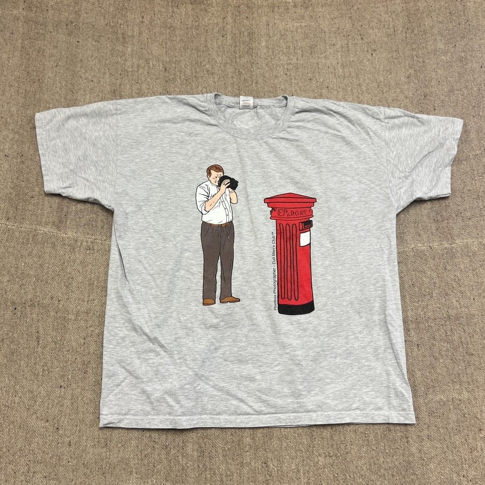 Vintage Dull Mens Club Shirt Mens XXL Gray 2000s Y2K Post Box Photography